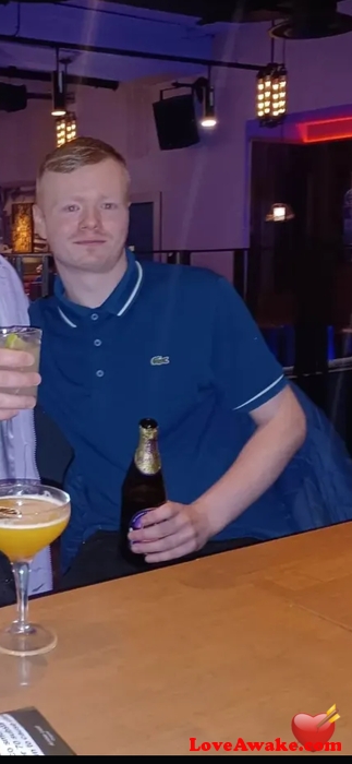 Joshmcc01 UK Man from Belfast