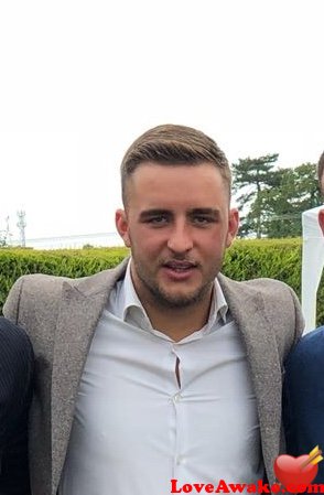 Elliothk UK Man from Banbury