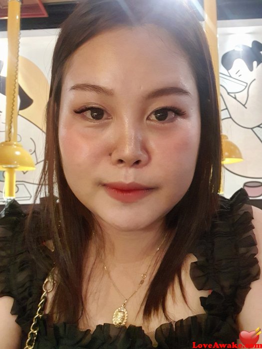 Cass111 Filipina Woman from Makati