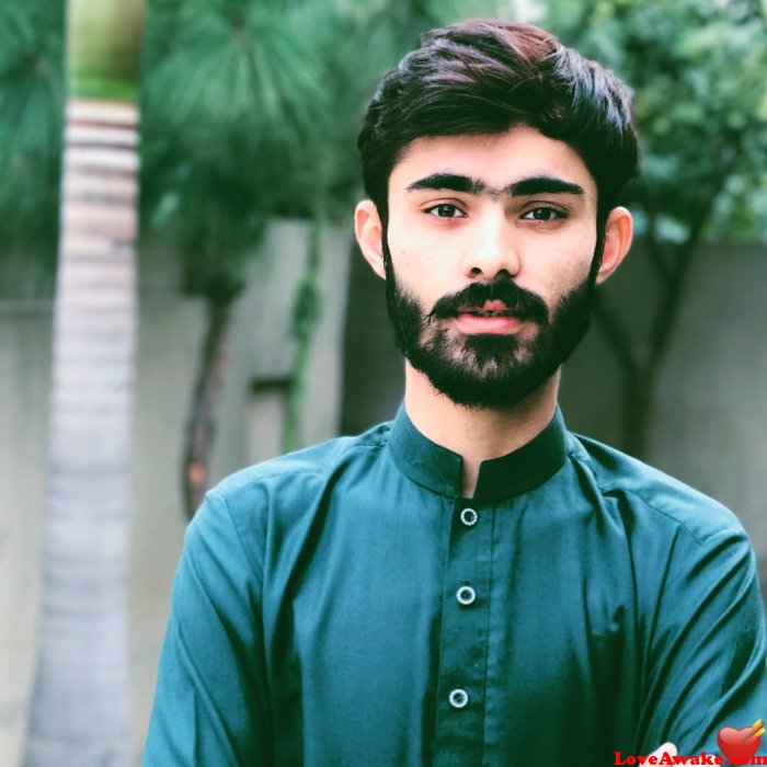Hamza6335 Pakistani Man from Lahore