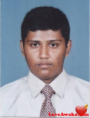 tnrfit054077 Sri Lankan Man from Colombo