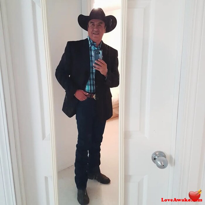 Lindyn17 Canadian Man from Melville