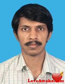 uksn Indian Man from Kozhikode (ex Calicut)