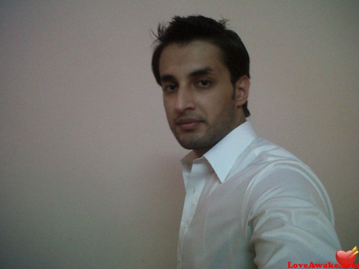 zzjoyia UK Man from London