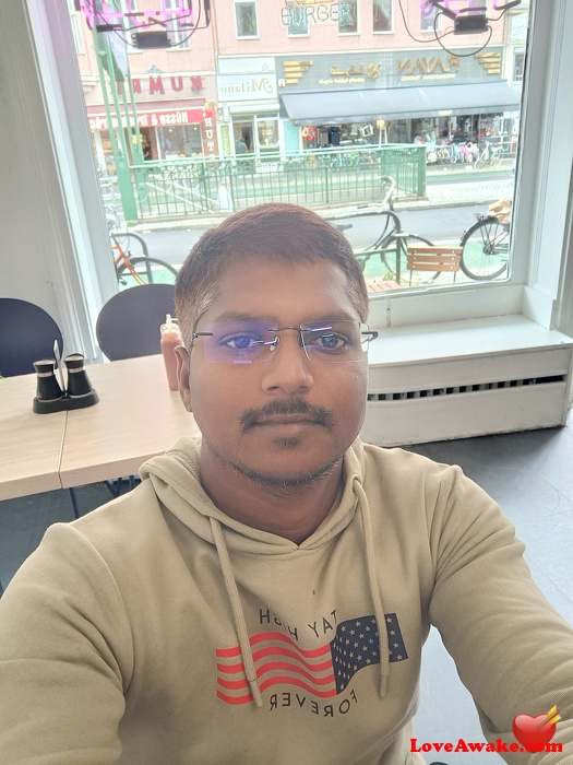 bharathimkm German Man from Berlin