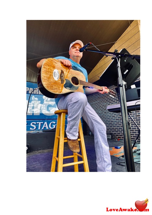 Countrystar American Man from Fort Worth