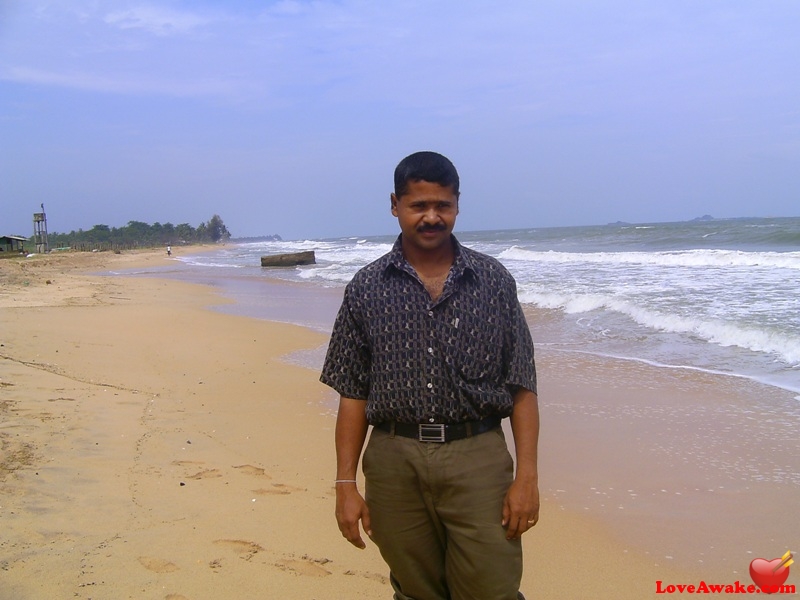 cmk078 Sri Lankan Man from Colombo