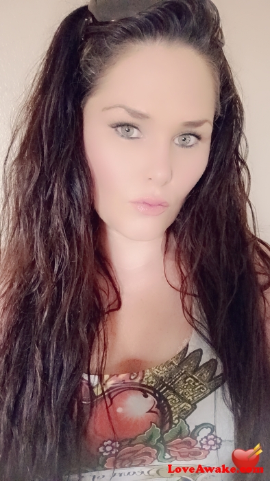MissGreenEyes92 American Woman from Mesa