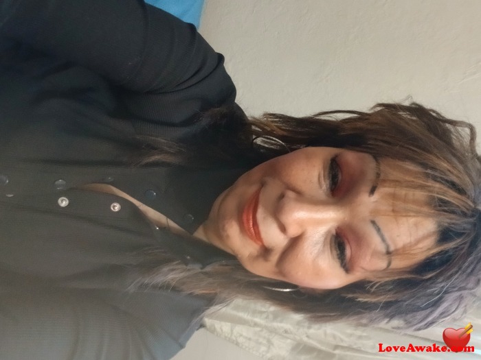 Sheryl-lynn Canadian Woman from Winnipeg
