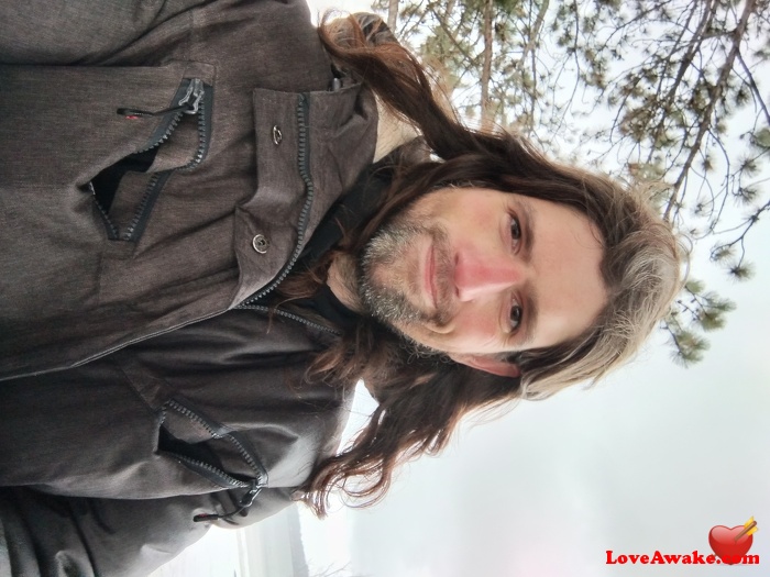 jamescollart83 Canadian Man from Barrie