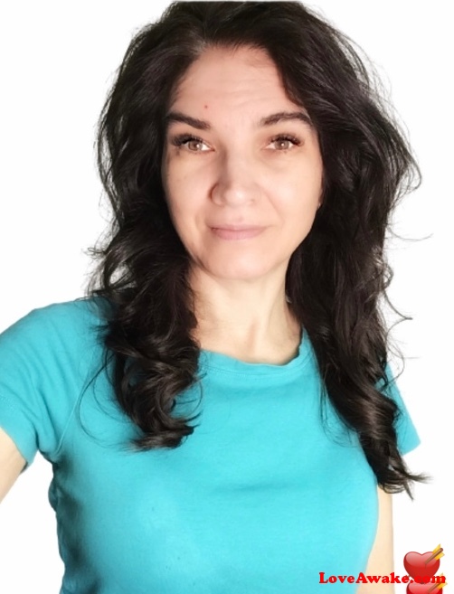 1Sandra Canadian Woman from Sherwood Park