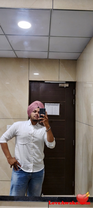 Jashanpreet26 UK Man from London