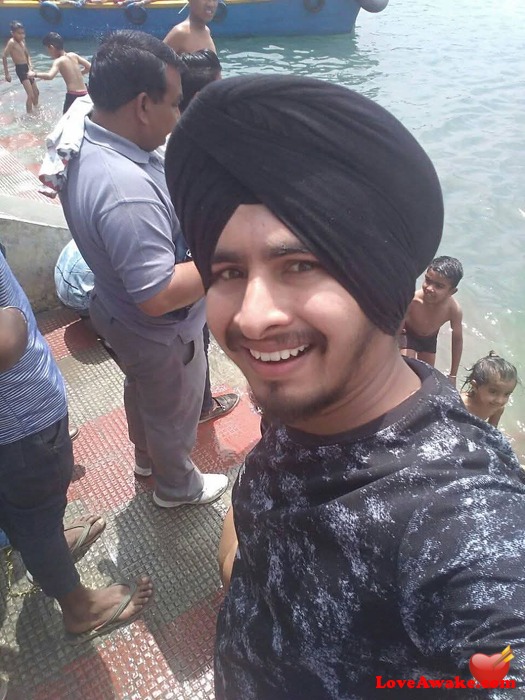 Ranjit10 Indian Man from Baddi