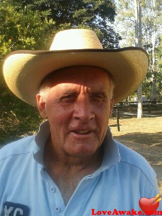 peterbee Australian Man from Wondai