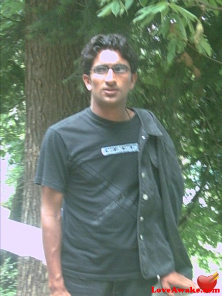 adanzaheer Pakistani Man from Sheikhupura