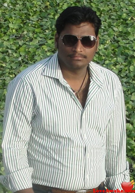 lovesh21 Indian Man from Lucknow