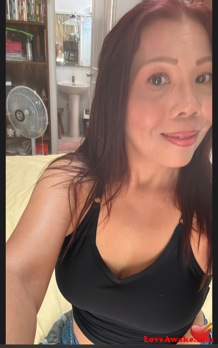 BeautyNbrainy Filipina Woman from Manila