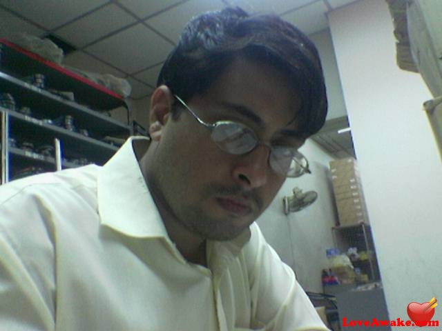 coribas7 Pakistani Man from Karachi