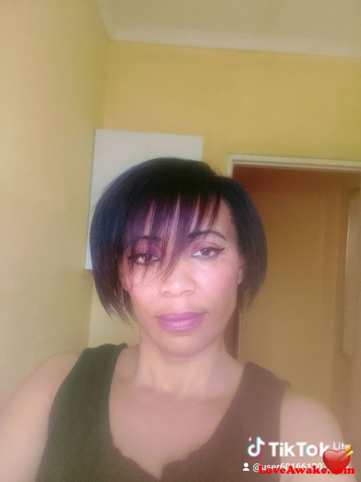 Nats46 African Woman from Hermanus