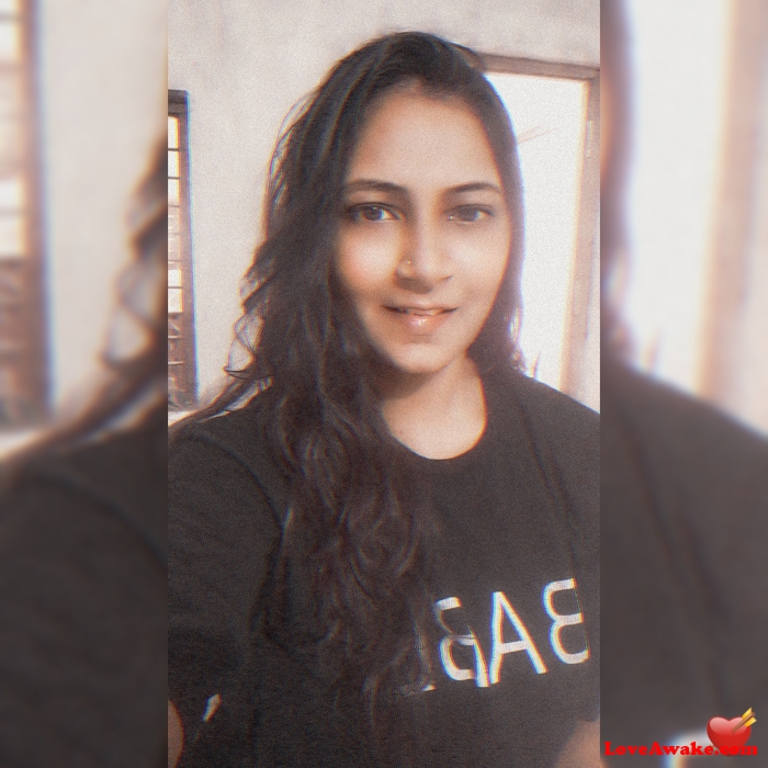 Hemnisha2702 Indian Woman from Ahmedabad