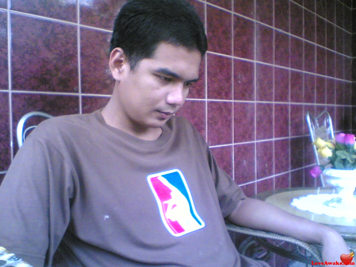 jaren Filipina Man from Pampanga
