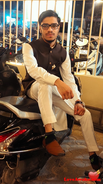 Anonymousqhasim Indian Man from Hyderabad