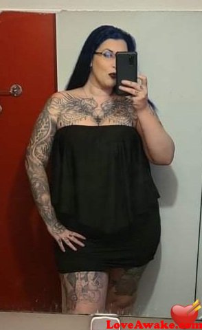 Inkedncurvy13 Canadian Woman from Chatham