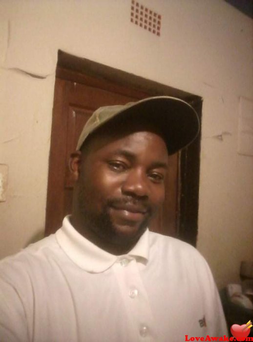 khwthw5 African Man from Athol
