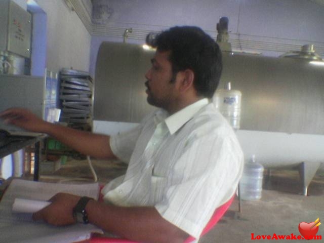 sathi02 Indian Man from Tiruppur