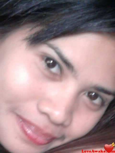 Leiria Filipina Woman from Batangas, Luzon