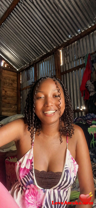 manuella22 Madagascar Woman from Mananara