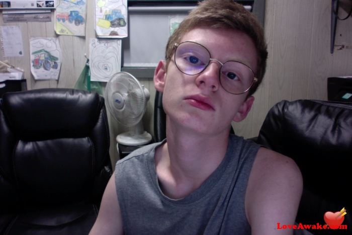 BraxtonPrevost Canadian Man from Salmon Arm