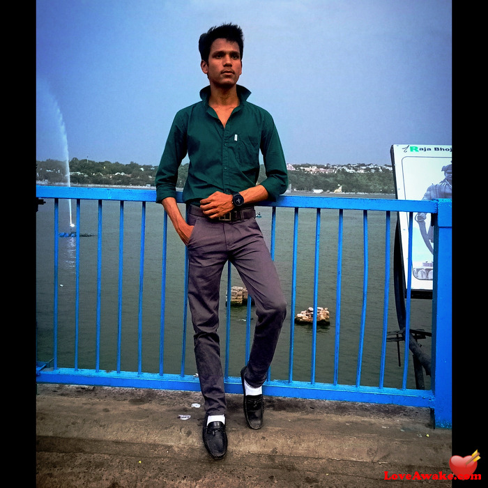 Alfaiz99 Indian Man from Bhopal