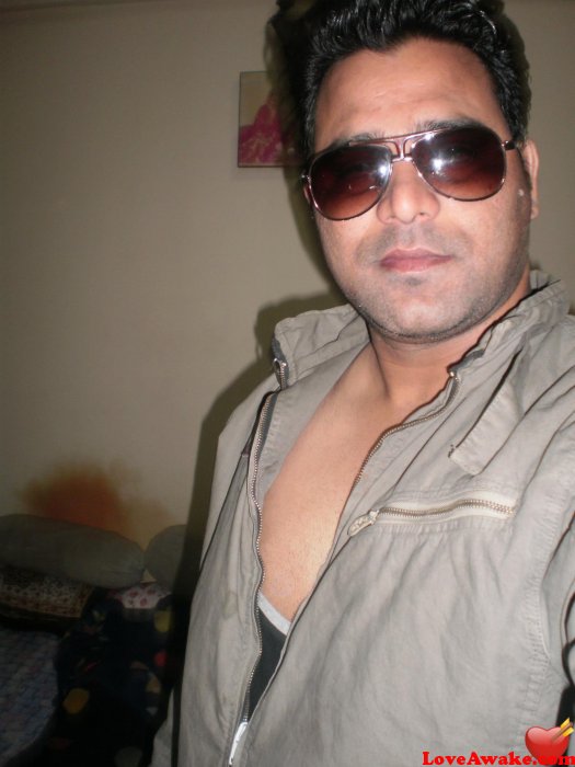 rahulsizzler Indian Man from New Delhi