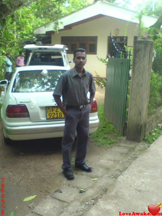 mihidu Sri Lankan Man from Bandarawela