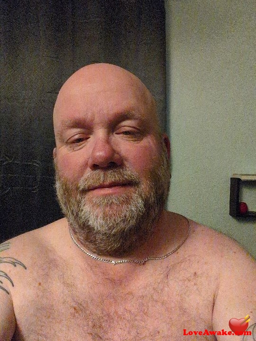 Dholl336 Canadian Man from Winnipeg
