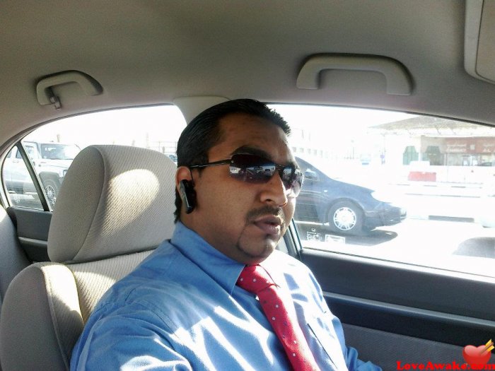 johnad Qatari Man from Doha