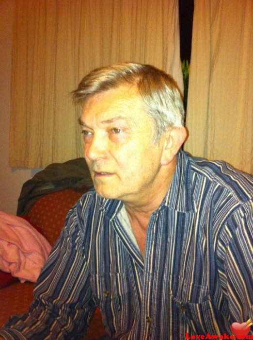 Chica-52 UK Man from London