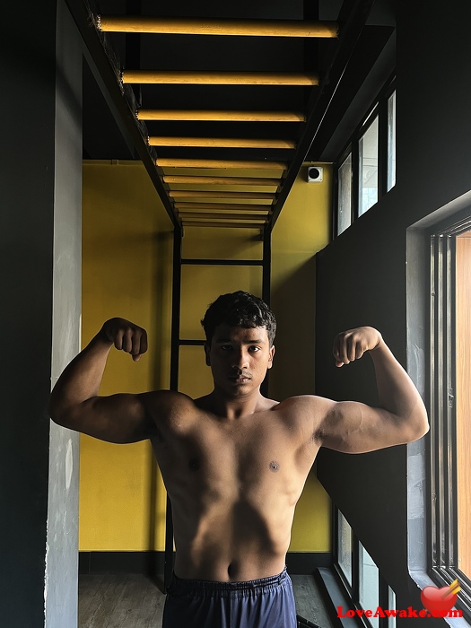 Brownboi2233 Indian Man from Amingaon (Gauhati)