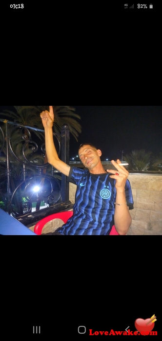 Chaher Algerian Man from Alger (Algiers)