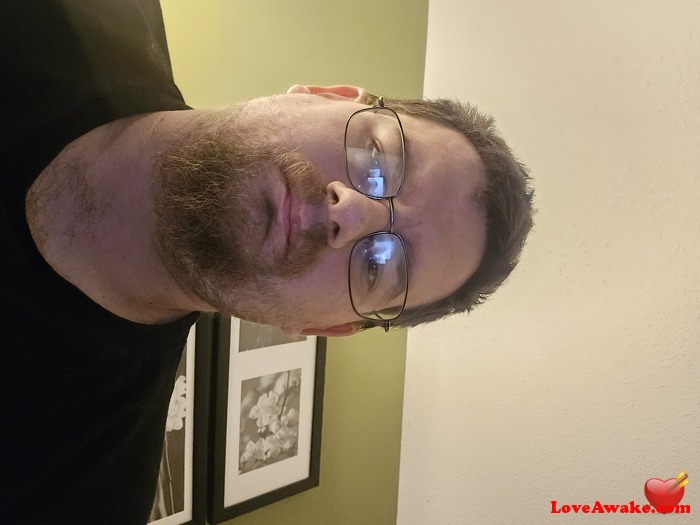 Jlow55 American Man from Roseburg