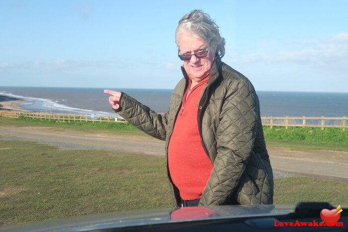 happyMrT UK Man from Norwich