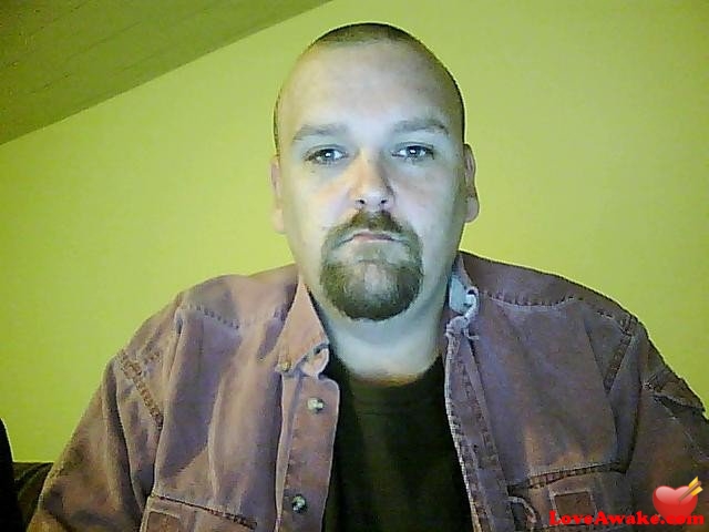 bruce40 Canadian Man from Kingston