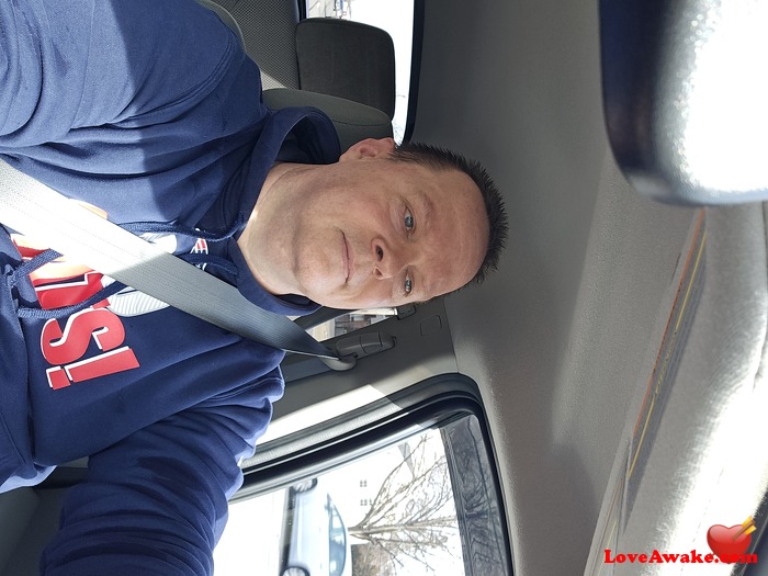 Ayayroni American Man from Warwick