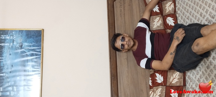 sirajkhalife37 Indian Man from Navi Mumbai