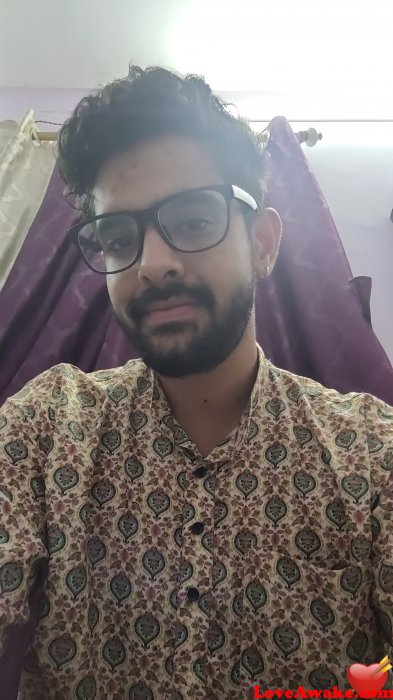 UT98 Indian Man from Mumbai (ex Bombay)