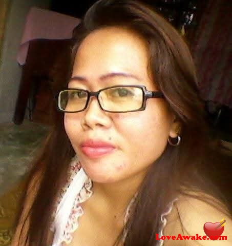 Crizze Filipina Woman from Toledo