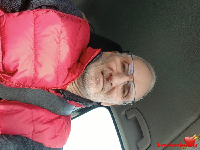 Yourlife Canadian Man from Vaudreuil-Dorion