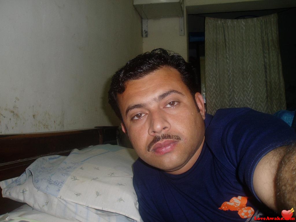 rusgulla Pakistani Man from Multan