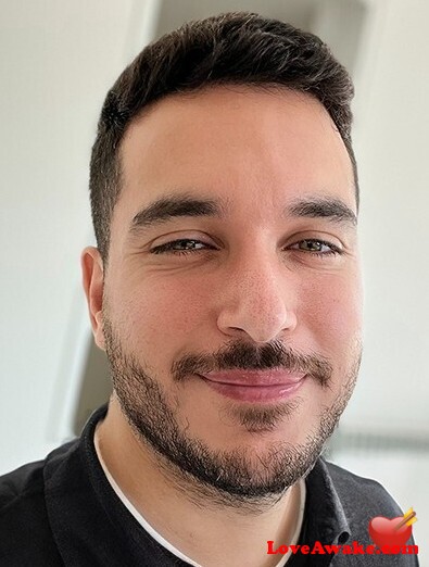Askolove Lebanese Man from Beirut